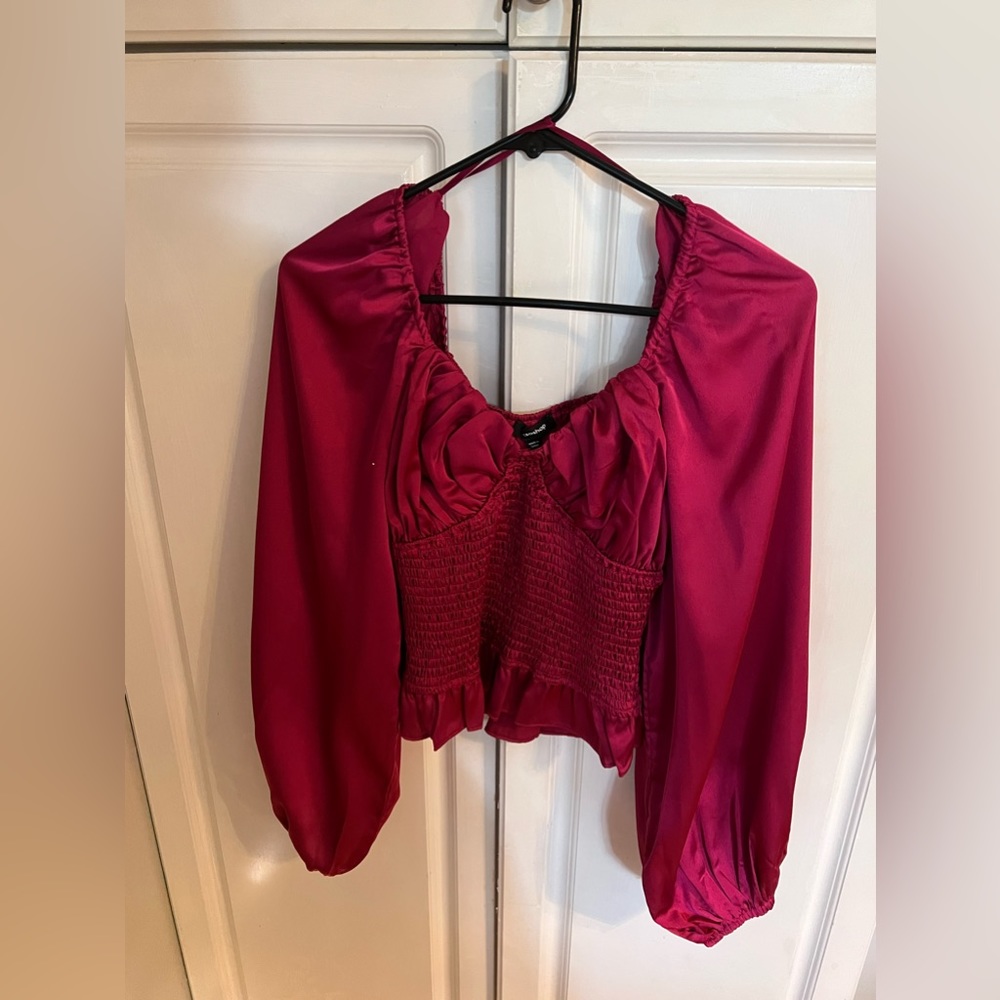 Fuscia boutique top NEVER WORN